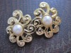 1980s huge DALLAS style gold faux pearl clip on earrings