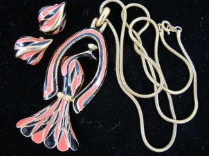 Vintage vibrant enamel peacock necklace set by D'Orlan