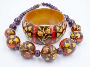 Vintage 1980s statement wooden necklace bangle set