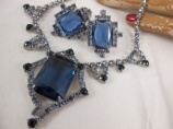 Vintage american blue chunky glass necklace earring set